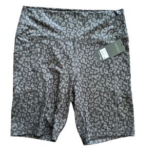 90 Degree By Reflex Gray/Grey and Black Leopard Print Shorts with Pockets